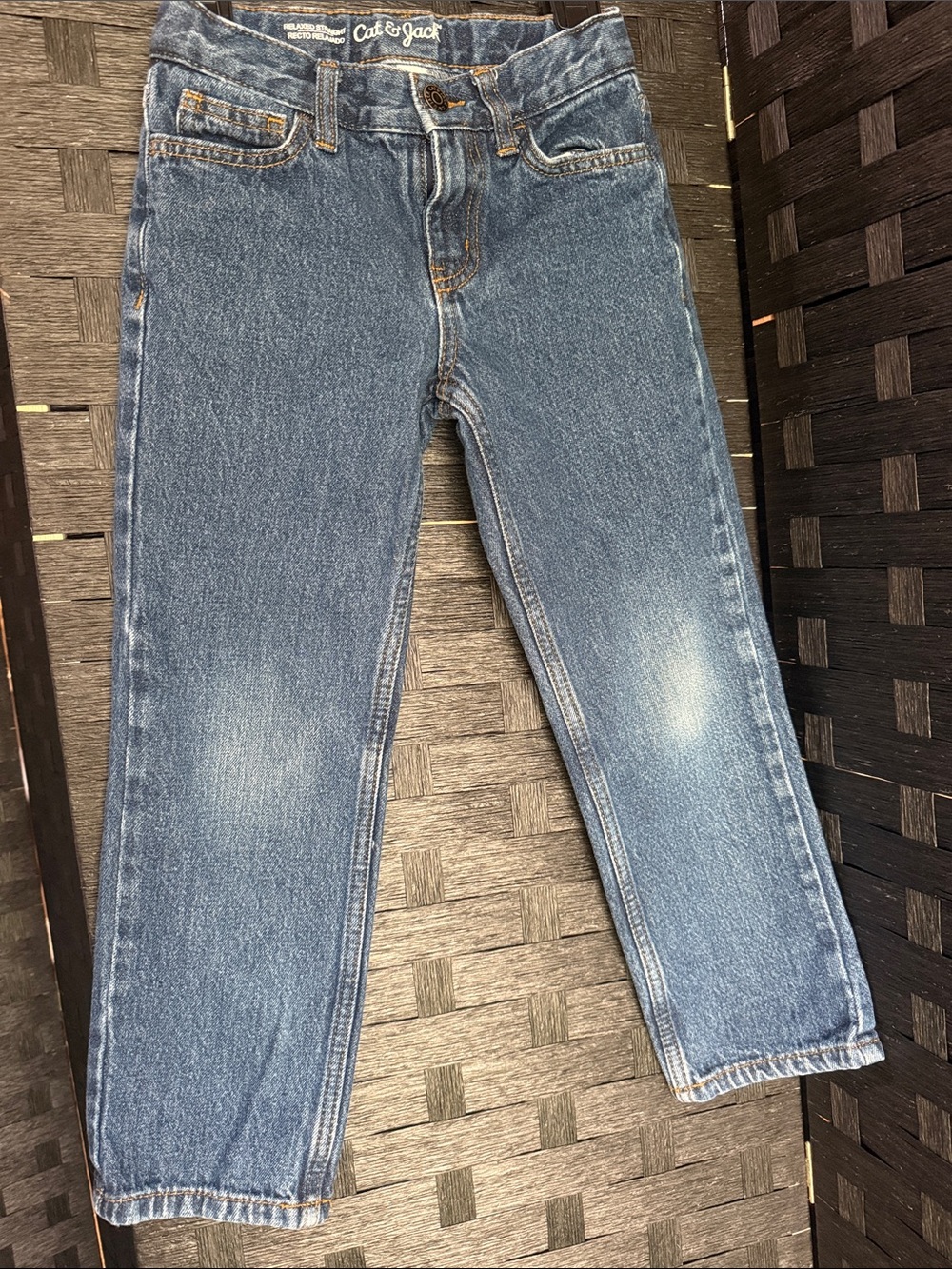 Cat & Jack Boy’s Medium Blue Straight Jeans